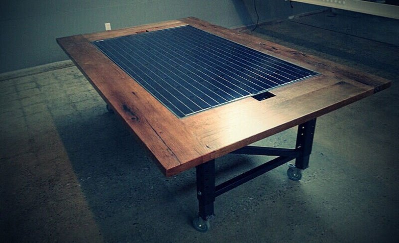 una mesa hecha de un panel solar por ToddDuvallDesign en Etsy
